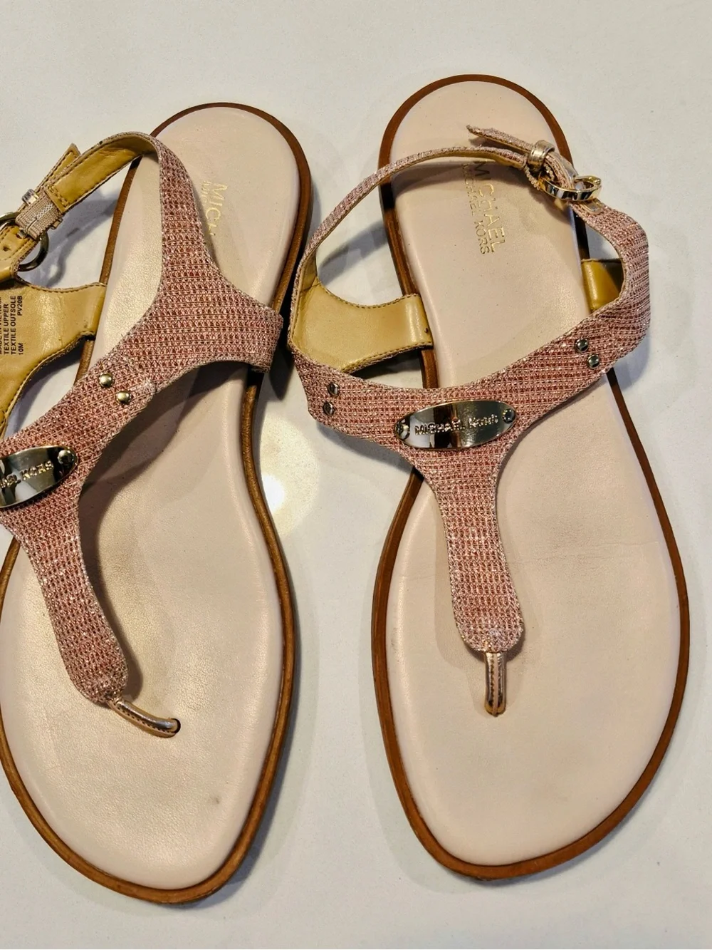 Michael Kors Women’s Pink T-Strap Sandals size 10